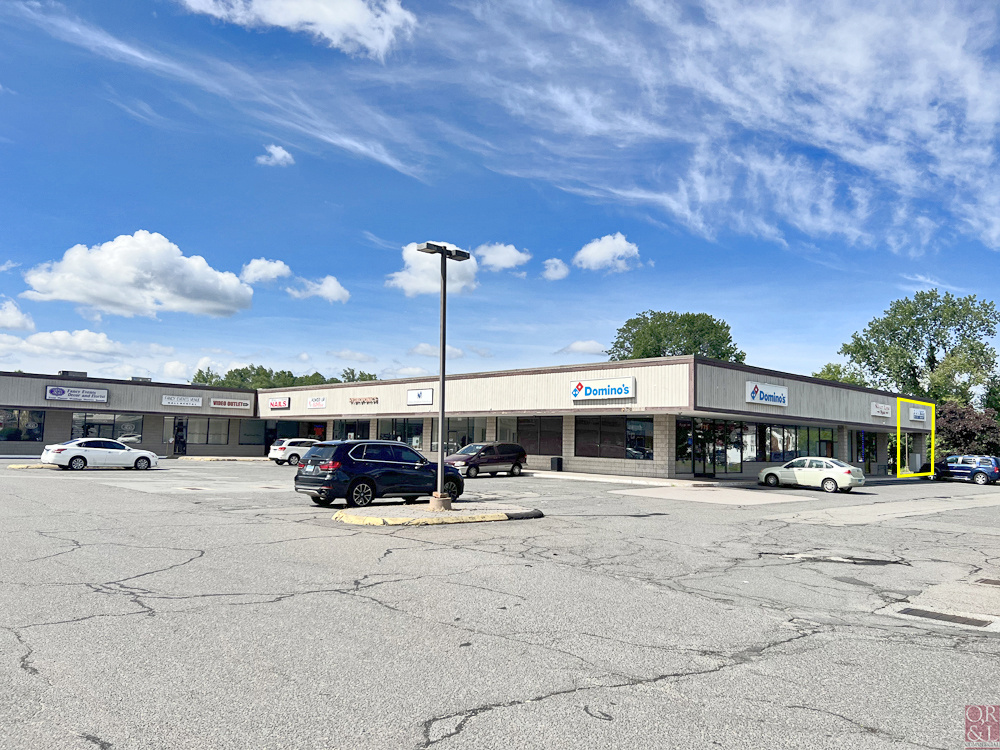 Retail, CT, Retail Real Estate, Retail Sale, Retail Lease, CT Retail, Connecticut Retail, CT Real Estate, Connecticut Real Estate, Commercial Real Estate, CT Sale, Connecticut Sale, CT Lease, Connecticut Lease